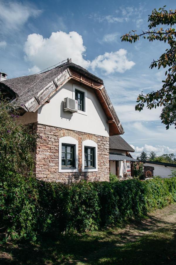 Cselling Udvarház Révfülöp Exteriér fotografie