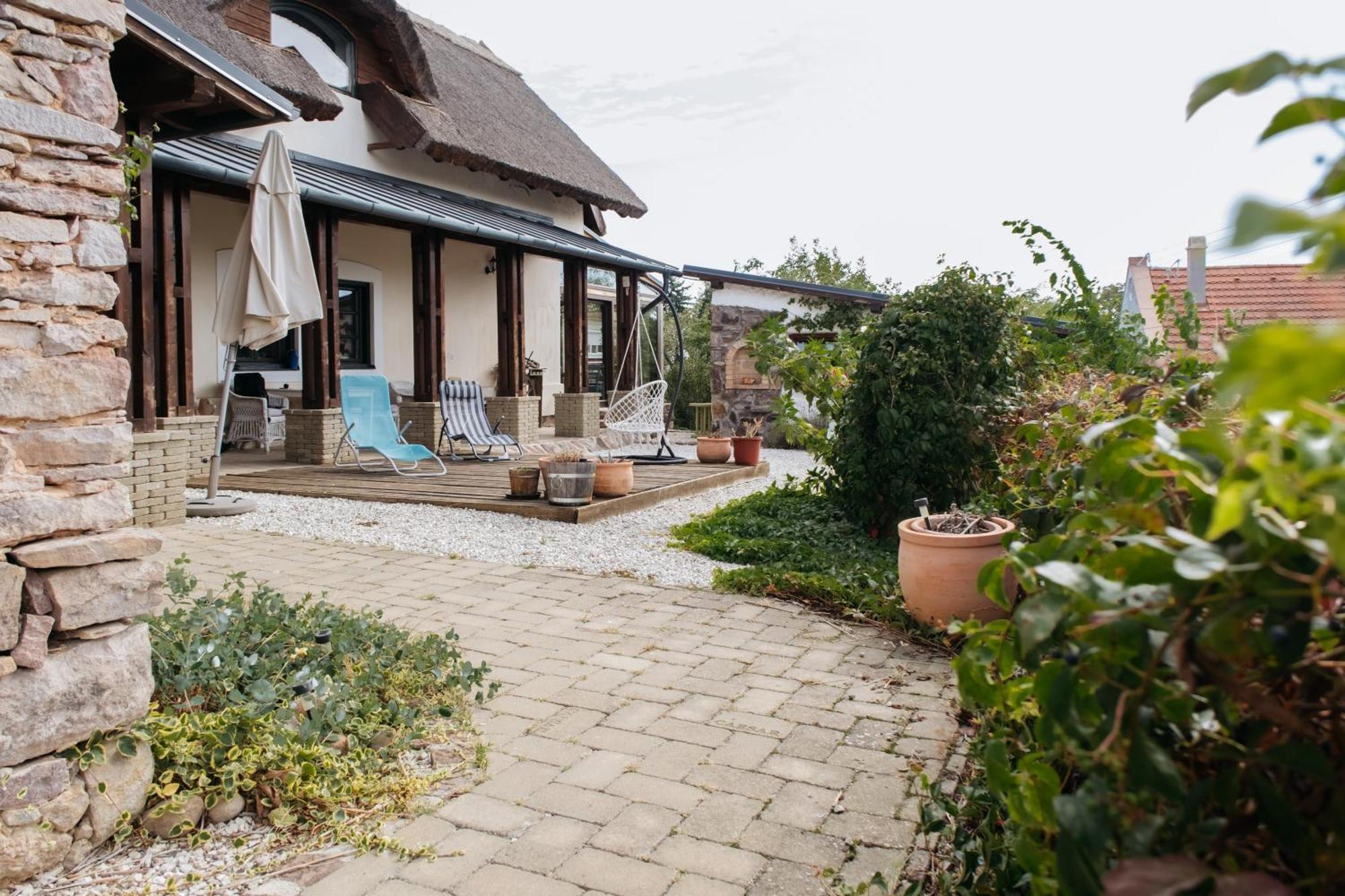 Cselling Udvarház Révfülöp Exteriér fotografie